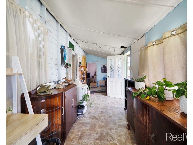 10 Kolan Street, Bundaberg North QLD 4670