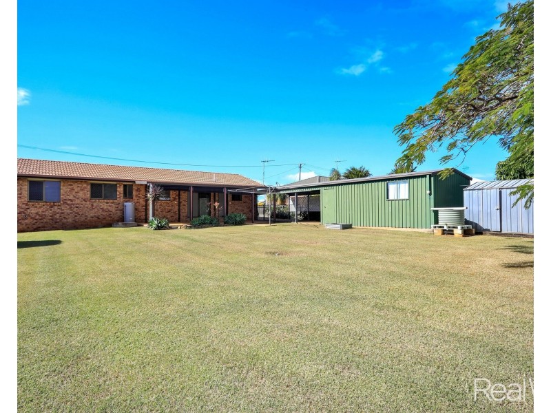 12 Dickinson Street, Burnett Heads QLD 4670