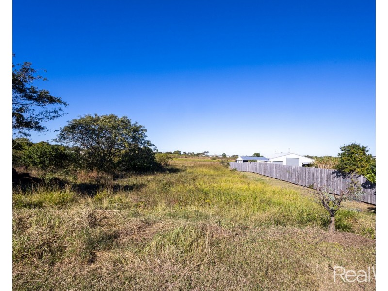 21 Hansen Street, Burnett Heads QLD 4670