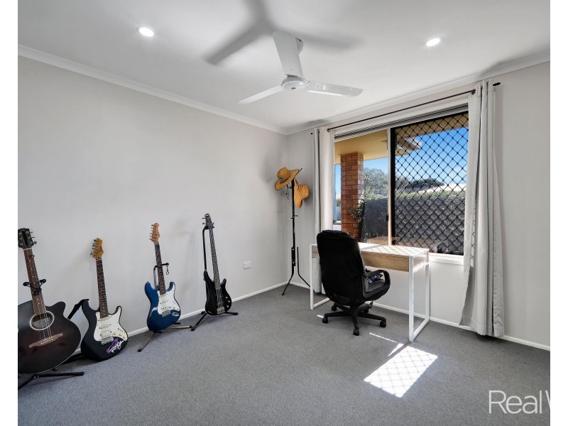 4 Regal Court, Millbank QLD 4670