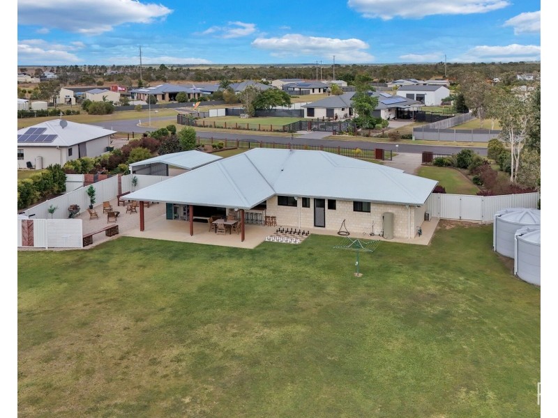 4 Eungella Court, Branyan QLD 4670