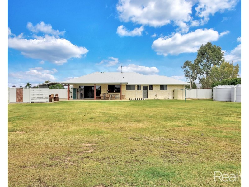 4 Eungella Court, Branyan QLD 4670