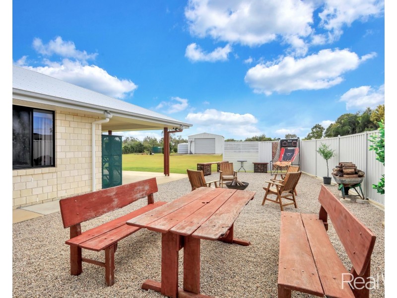 4 Eungella Court, Branyan QLD 4670