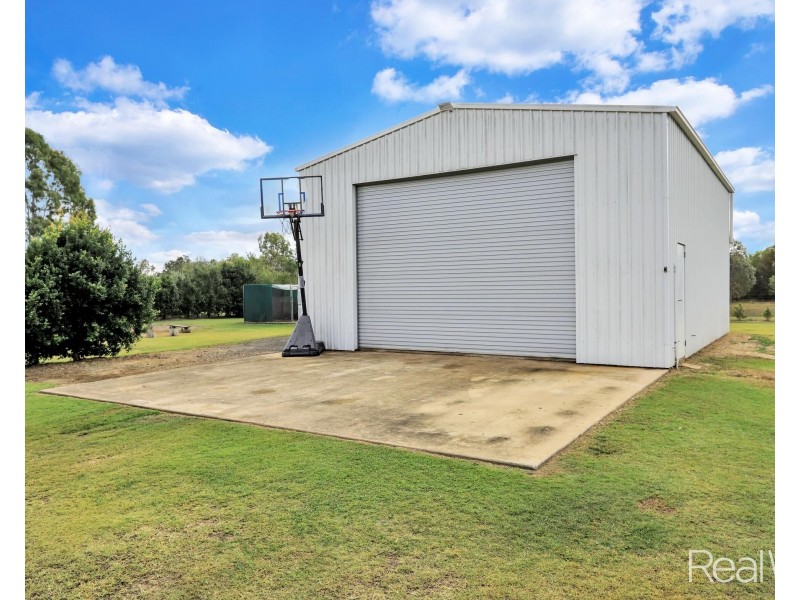 4 Eungella Court, Branyan QLD 4670