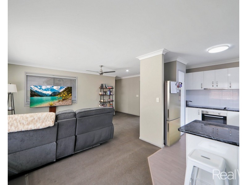 42 Heaps Street, Avenell Heights QLD 4670