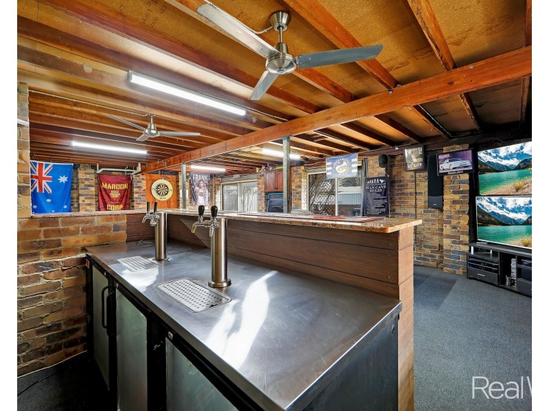 42 Heaps Street, Avenell Heights QLD 4670