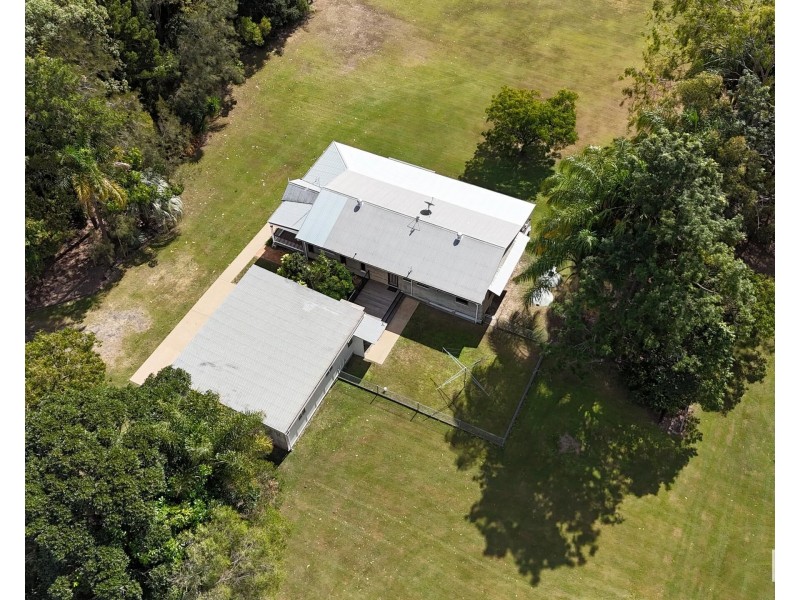 15 Paradise Lane, Branyan QLD 4670