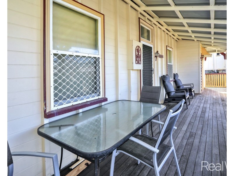 39 Burnett Street, Bundaberg South QLD 4670
