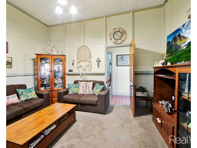 39 Burnett Street, Bundaberg South QLD 4670