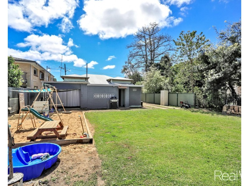 14 Macklin Street, Walkervale QLD 4670