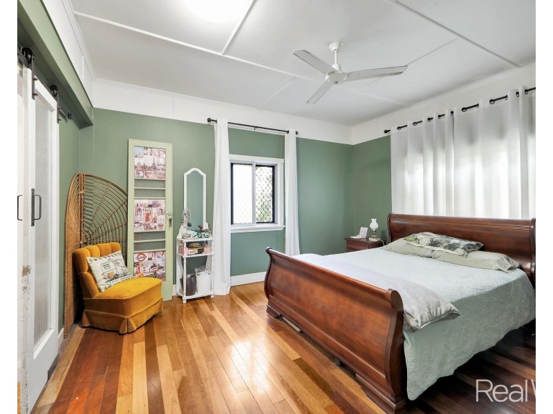30 Bates Street, Svensson Heights QLD 4670