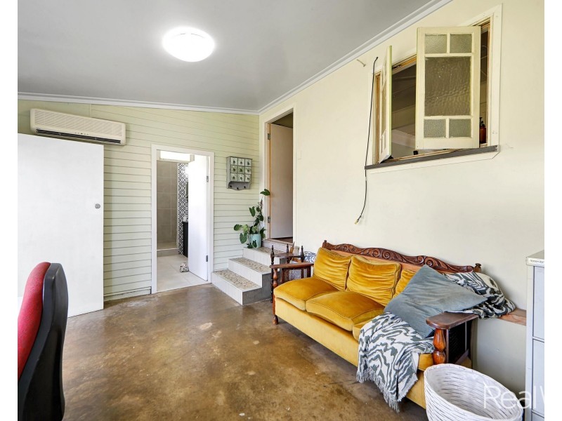 30 Bates Street, Svensson Heights QLD 4670