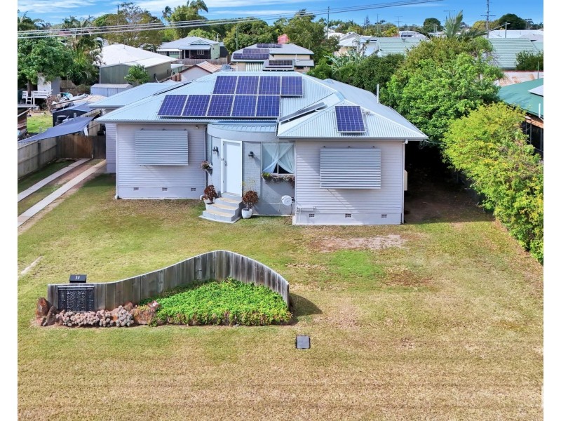 30 Bates Street, Svensson Heights QLD 4670