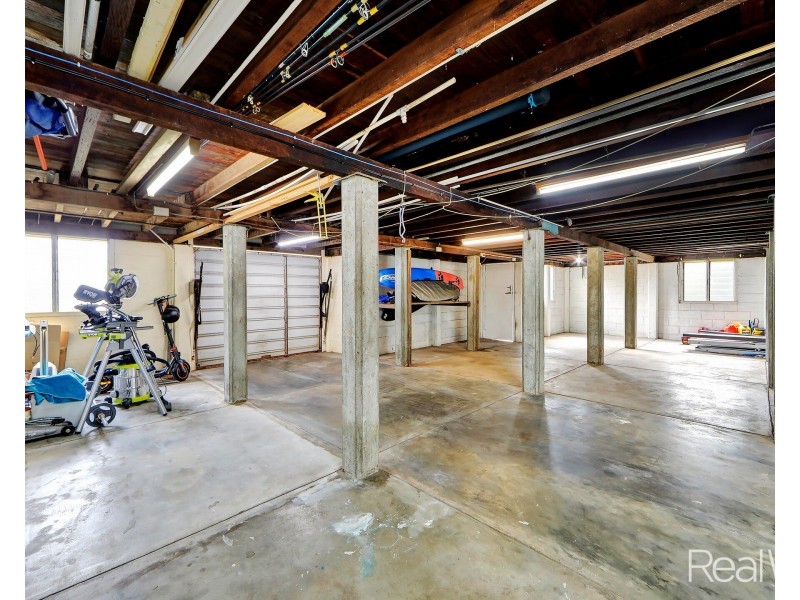 4 Cameron Street, Bundaberg North QLD 4670