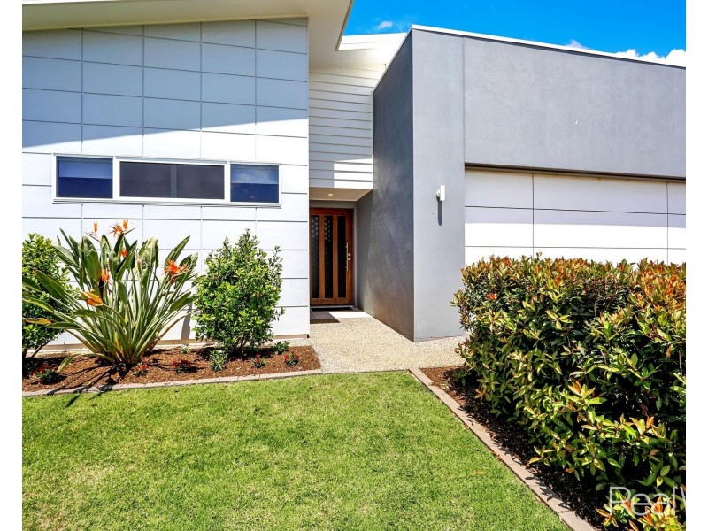 5 Malakula Street, Bargara QLD 4670