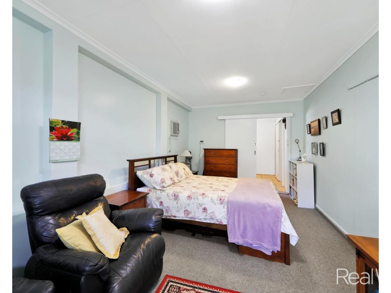 23 Pizzey Street, Kepnock QLD 4670