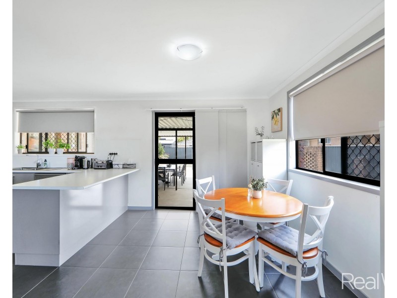 53 Sinclair Street, Avenell Heights QLD 4670