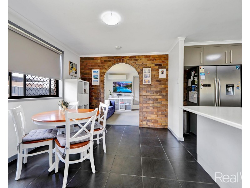 53 Sinclair Street, Avenell Heights QLD 4670