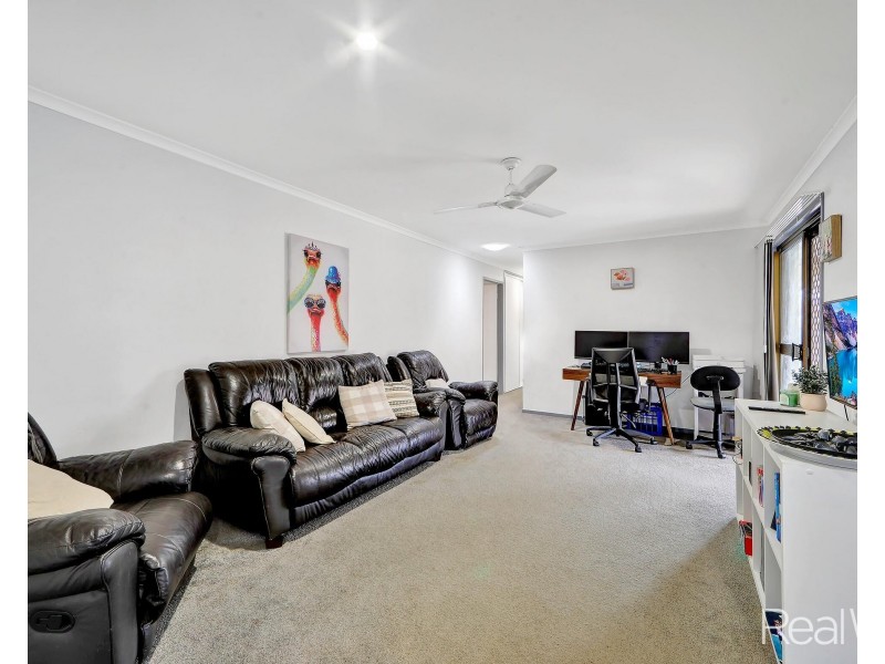 53 Sinclair Street, Avenell Heights QLD 4670