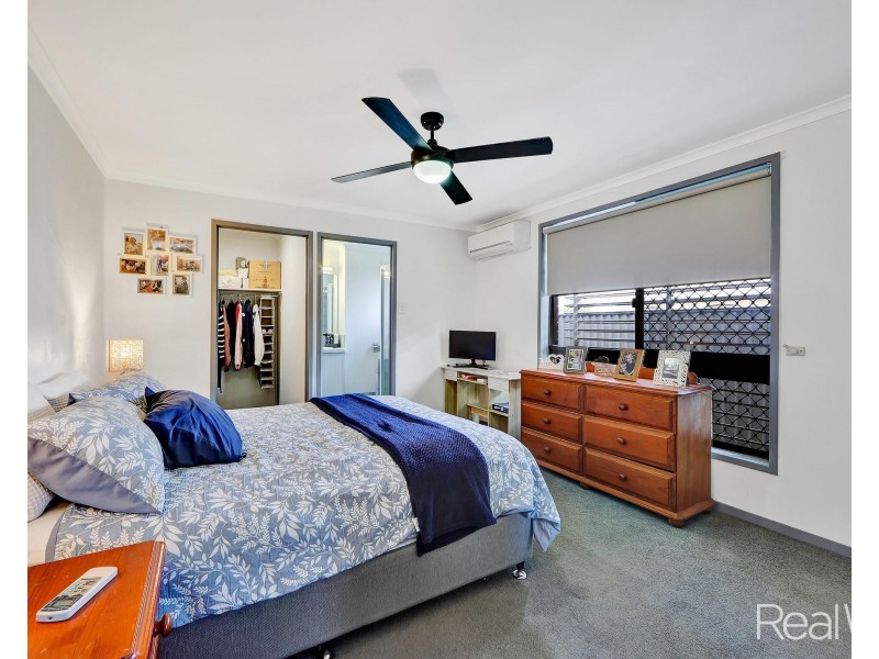 53 Sinclair Street, Avenell Heights QLD 4670