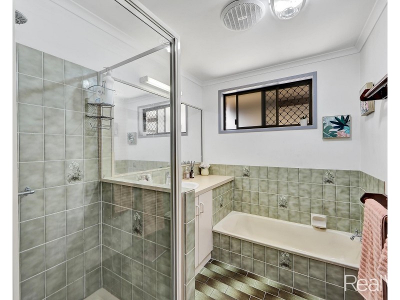 53 Sinclair Street, Avenell Heights QLD 4670