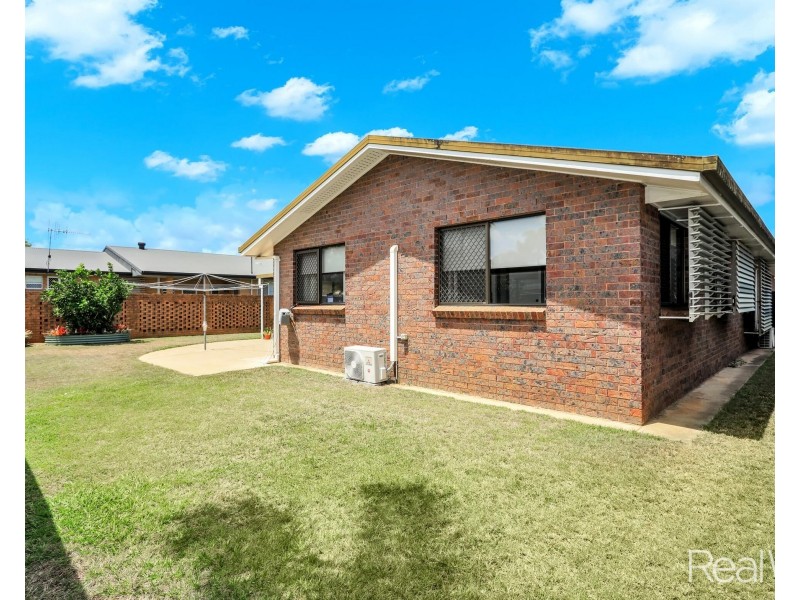 53 Sinclair Street, Avenell Heights QLD 4670