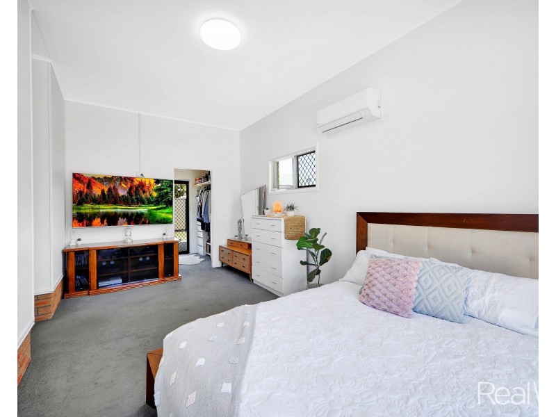 3A Steffensen Street, Svensson Heights QLD 4670