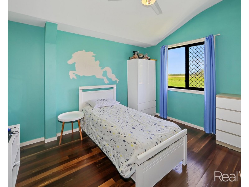 5 Drury Street, Sharon QLD 4670