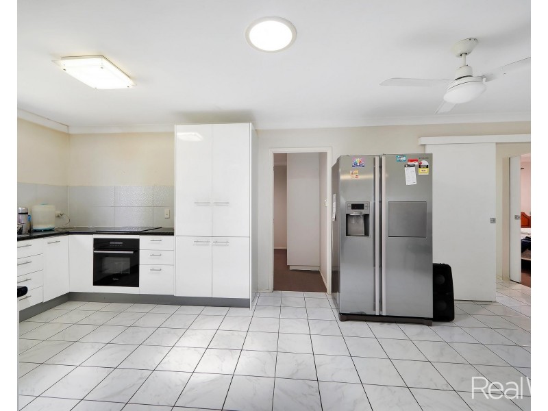 204 Fairymead Road, Bundaberg North QLD 4670