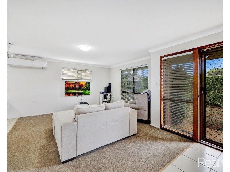 7 Pecton Place, Avenell Heights QLD 4670
