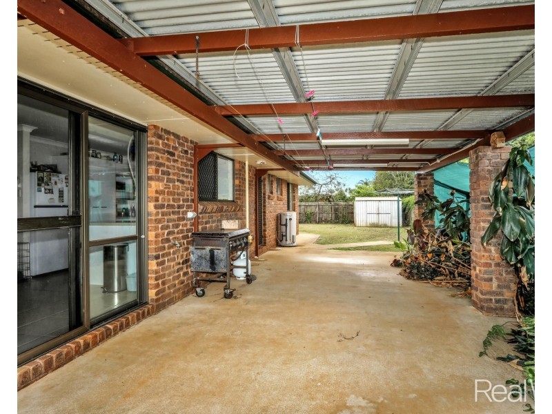 7 Pecton Place, Avenell Heights QLD 4670