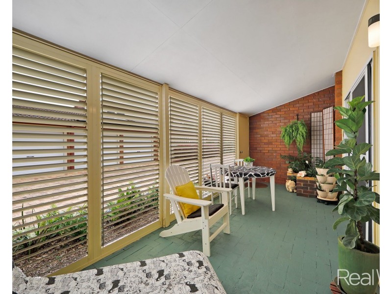 6/15 Thabeban Street, Avenell Heights QLD 4670