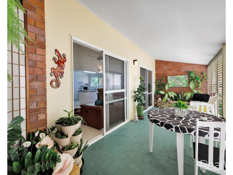 6/15 Thabeban Street, Avenell Heights QLD 4670