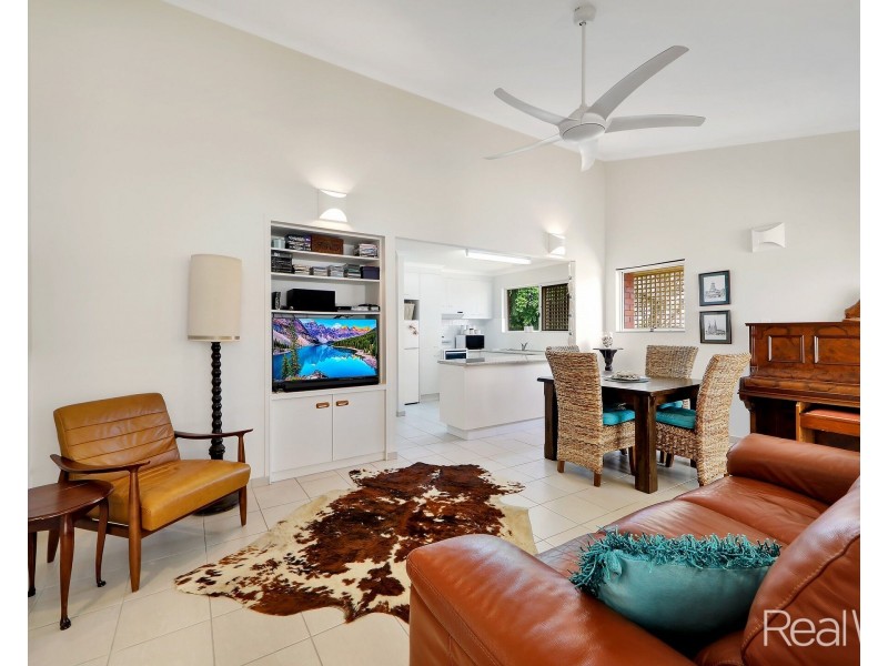 6/15 Thabeban Street, Avenell Heights QLD 4670