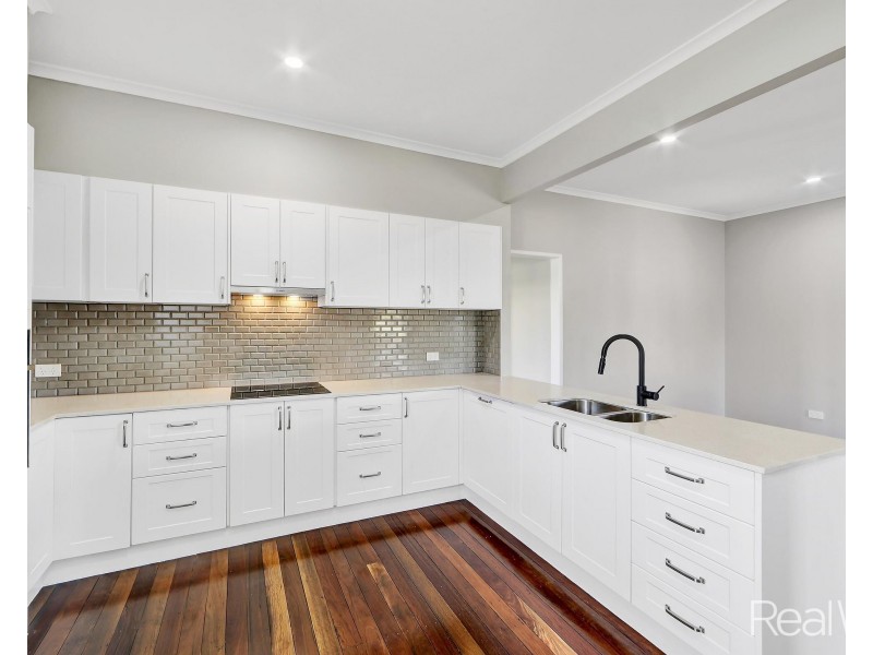 22 Totten Street, Kepnock QLD 4670
