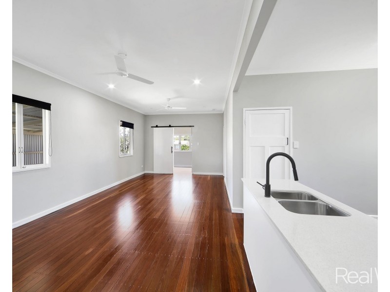 22 Totten Street, Kepnock QLD 4670