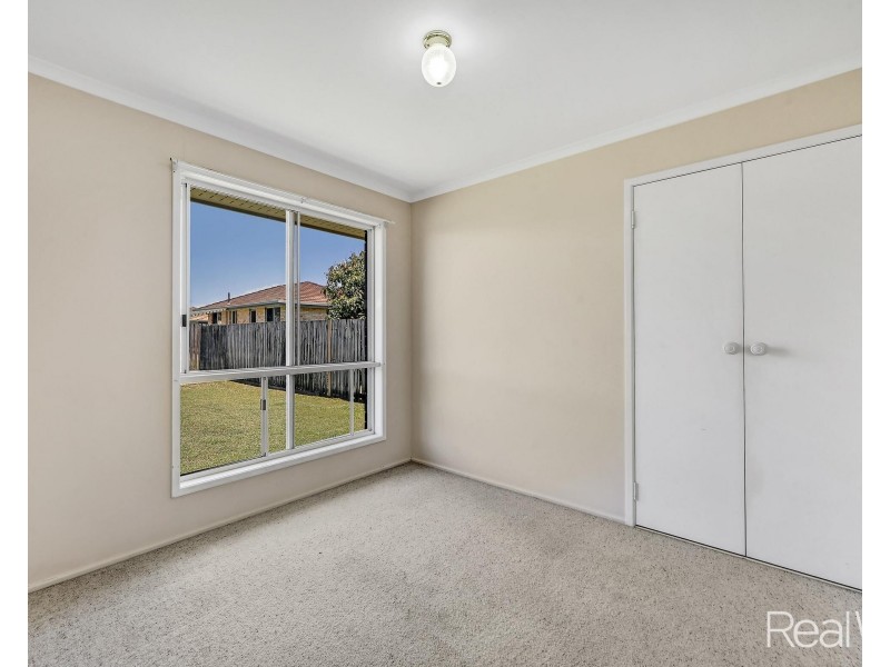 12 Ernie Pattison Drive, Avenell Heights QLD 4670
