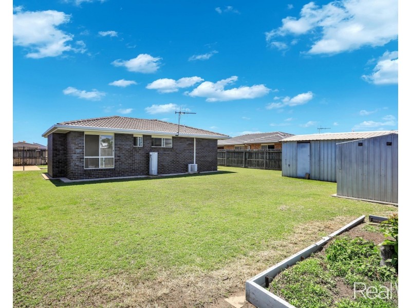 12 Ernie Pattison Drive, Avenell Heights QLD 4670