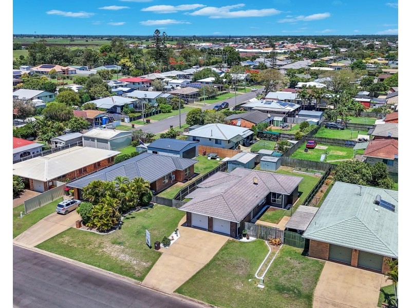 12 Ernie Pattison Drive, Avenell Heights QLD 4670