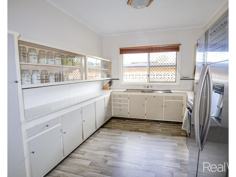 158 Mount Perry Road, Bundaberg North QLD 4670