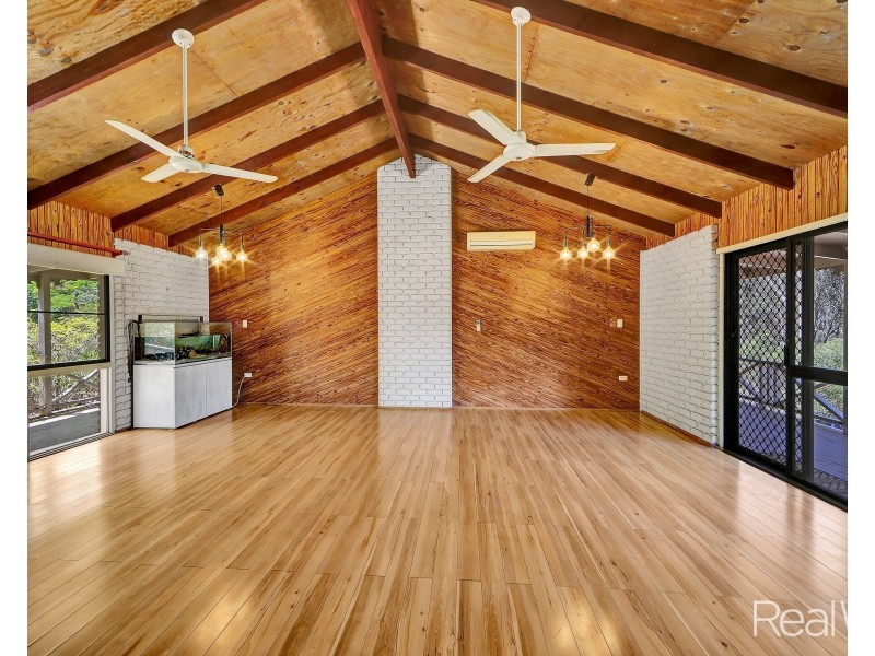 6 Hillandale Road, South Bingera QLD 4670