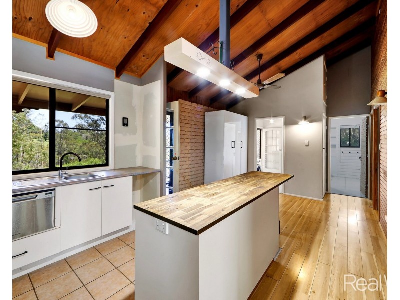 6 Hillandale Road, South Bingera QLD 4670