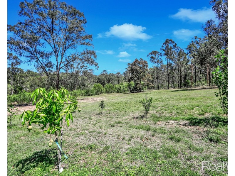 6 Hillandale Road, South Bingera QLD 4670