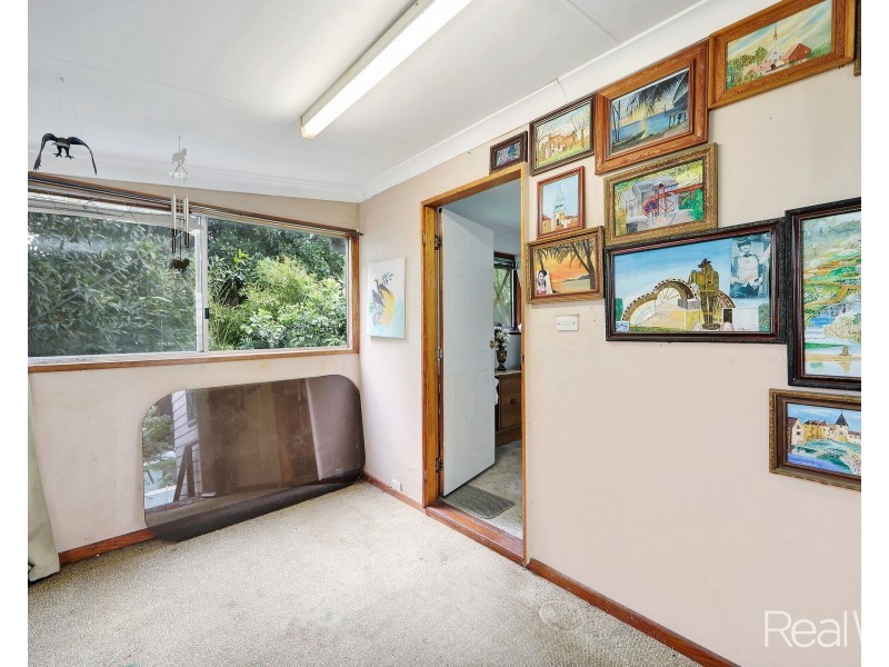 13 Powers Street, Burnett Heads QLD 4670