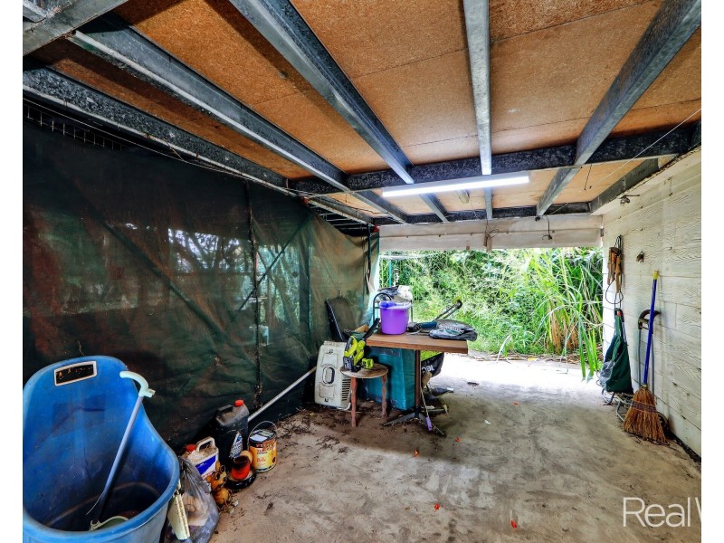 13 Powers Street, Burnett Heads QLD 4670