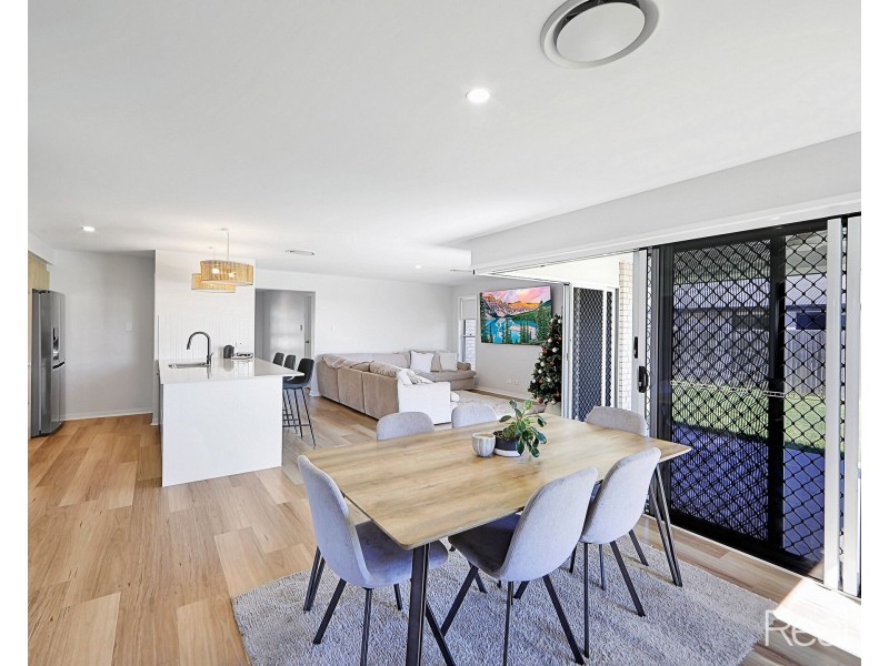 10 Zucchero Lane, Ashfield QLD 4670