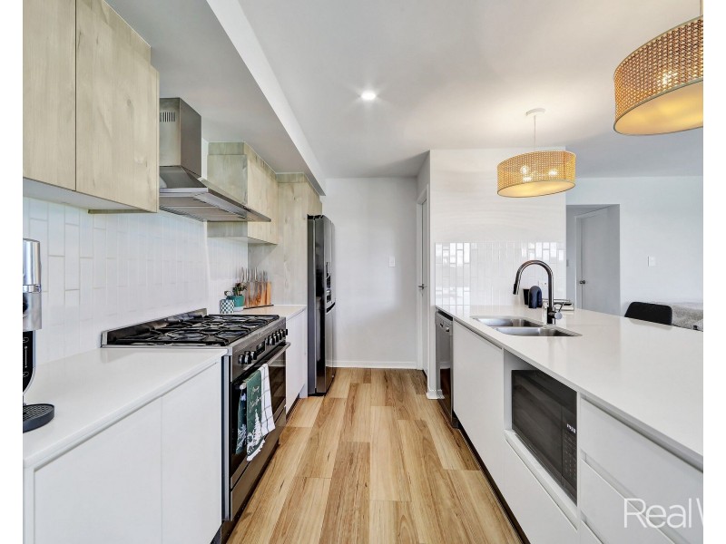 10 Zucchero Lane, Ashfield QLD 4670