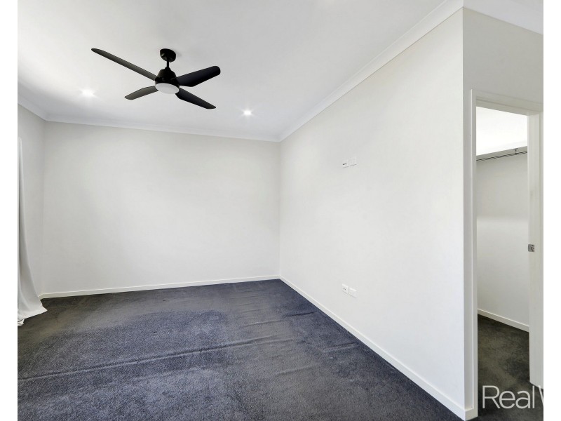 16 Beech Links Drive, Ashfield QLD 4670