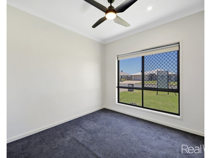16 Beech Links Drive, Ashfield QLD 4670