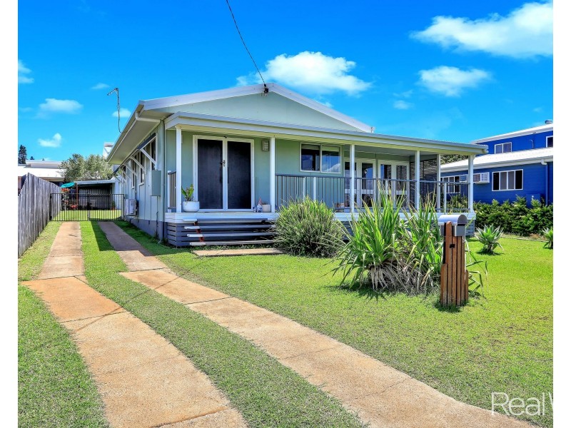 9 Bennett Street, Elliott Heads QLD 4670
